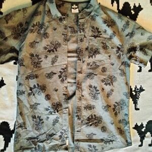 Floral Patterned Casual Button Down Shirt